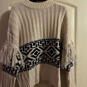 Sweater with Fringe M